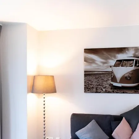 Life 4 - Apartment