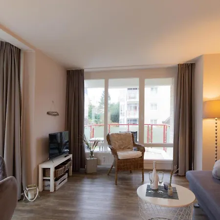 Life 4 - Apartment
